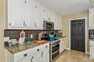 6579 Bellingham St, Navarre, FL 32566 - Photo 12