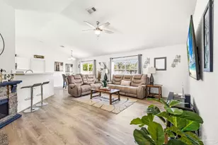 167 Carrier Dr, Pensacola, FL 32506 - Photo 8