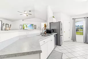 167 Carrier Dr, Pensacola, FL 32506 - Photo 6