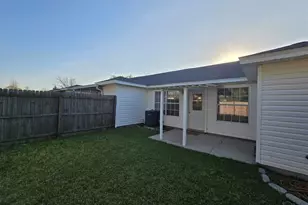 307 Loveland Cir, Pensacola, FL 32526 - Photo 26