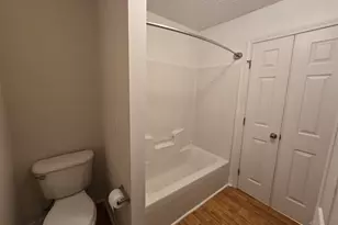 307 Loveland Cir, Pensacola, FL 32526 - Photo 12