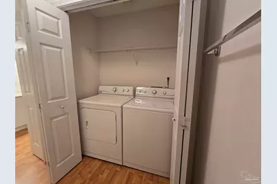 307 Loveland Cir, Pensacola, FL 32526 - Photo 14