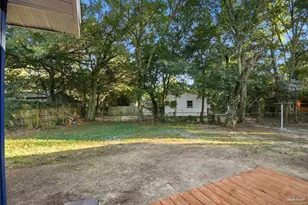 522 S Edgewood Cir, Pensacola, FL 32507 - Photo 26
