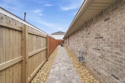 3857 Sandspur Ln, Pensacola, FL 32506 - Photo 38