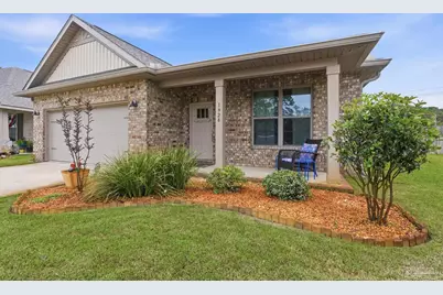 1928 Cambridge Park Dr, Gulf Breeze, FL 32563 - Photo 1