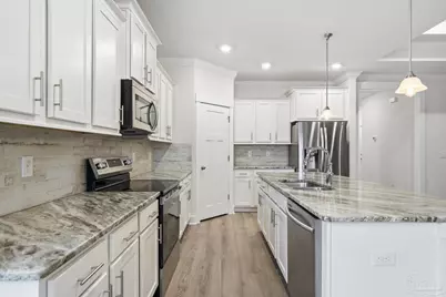 1928 Cambridge Park Dr, Gulf Breeze, FL 32563 - Photo 14