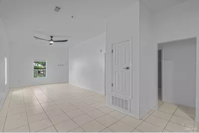 201 S Stillman St #112, Pensacola, FL 32505 - Photo 4