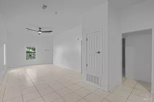 201 S Stillman St, Pensacola, FL 32505 - Photo 4