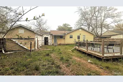 303 Booth Ave, Cantonment, FL 32533 - Photo 20