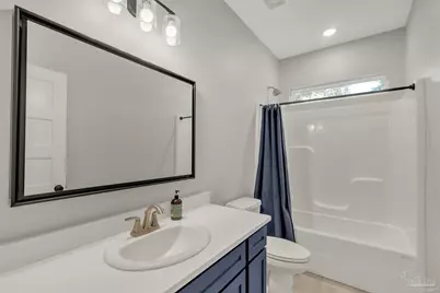 1006 W Lloyd St, Pensacola, FL 32501 - Photo 18