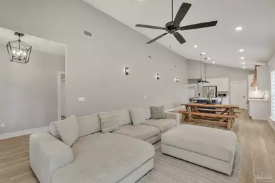 1006 W Lloyd St, Pensacola, FL 32501 - Photo 28