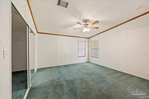 4205 Elvis Presley Dr, Milton, FL 32583 - Photo 12