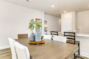 2142 Aqua St, Gulf Breeze, FL 32563 - Photo 8