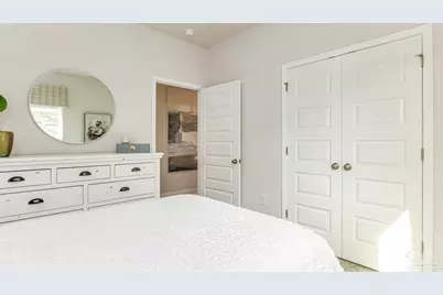 2142 Aqua St, Gulf Breeze, FL 32563 - Photo 18