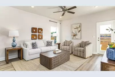 2142 Aqua St, Gulf Breeze, FL 32563 - Photo 10
