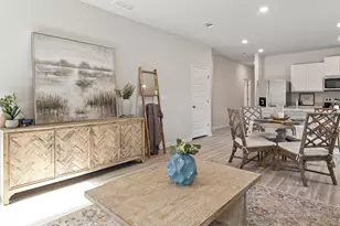 2138 Aqua St, Gulf Breeze, FL 32563 - Photo 6