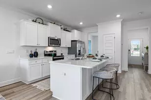 2134 Aqua St, Gulf Breeze, FL 32563 - Photo 10