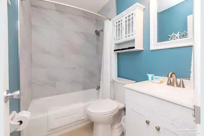 1301 Redwood Ln #E, Gulf Breeze, FL 32563 - Photo 10