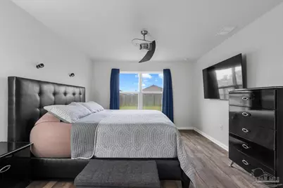 5585 Lancelot Tr, Milton, FL 32583 - Photo 18