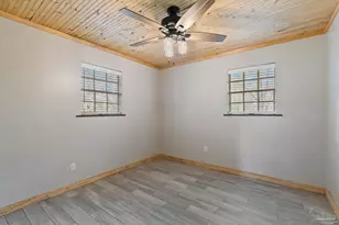 6050 W Hwy 4, Century, FL 32535 - Photo 30