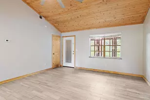 6050 W Hwy 4, Century, FL 32535 - Photo 8