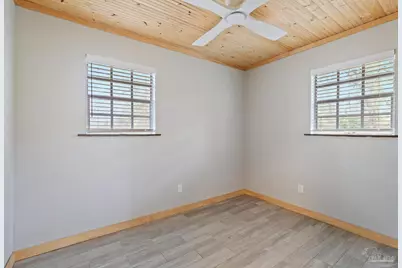 6050 W Hwy 4, Century, FL 32535 - Photo 28