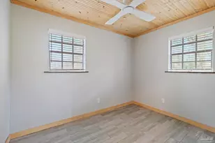 6050 W Hwy 4, Century, FL 32535 - Photo 28