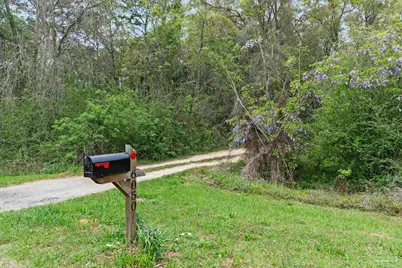 6050 W Hwy 4, Century, FL 32535 - Photo 36