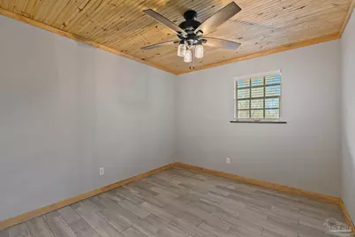 6050 W Hwy 4, Century, FL 32535 - Photo 22