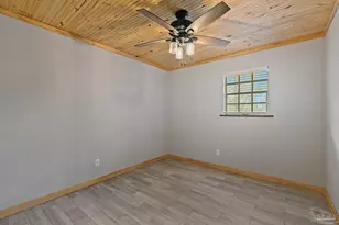 6050 W Hwy 4, Century, FL 32535 - Photo 22