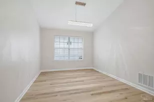 809 Bunting Ct, Cantonment, FL 32533 - Photo 8