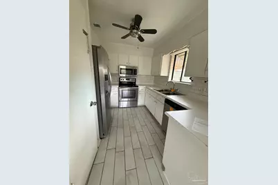 6284 Kirsten Dr, Pensacola, FL 32504 - Photo 4