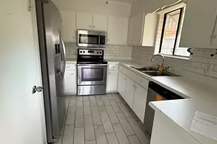 6284 Kirsten Dr, Pensacola, FL 32504 - Photo 4