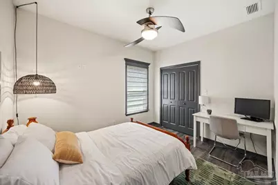 301 Dwight Ave, Pensacola, FL 32507 - Photo 16