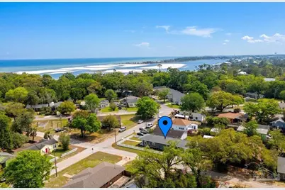 301 Dwight Ave, Pensacola, FL 32507 - Photo 32