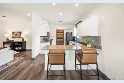 301 Dwight Ave, Pensacola, FL 32507 - Photo 12