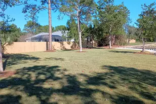 4235 Soundside Dr, Gulf Breeze, FL 32563 - Photo 4