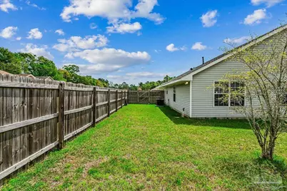 800 Bunting Ct, Cantonment, FL 32533 - Photo 32