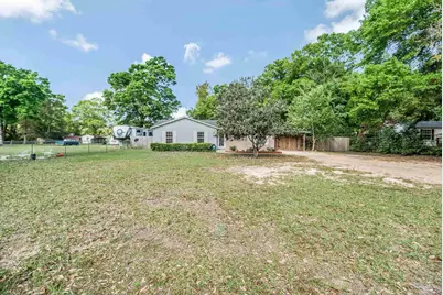 4285 Lindsay Ln, Pace, FL 32571 - Photo 2