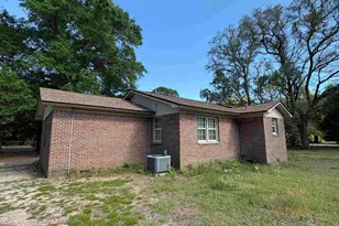5919 Mitchell Ln, Pensacola, FL 32526 - Photo 4
