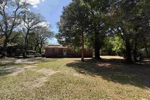 5919 Mitchell Ln, Pensacola, FL 32526 - Photo 2