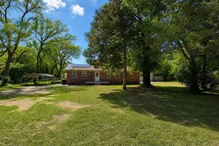 5919 Mitchell Ln, Pensacola, FL 32526 - Photo 2