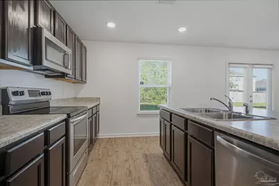 5894 Blackhorse Cir, Pensacola, FL 32526 - Photo 4