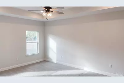 7409 Forestwood Dr, Milton, FL 32570 - Photo 6