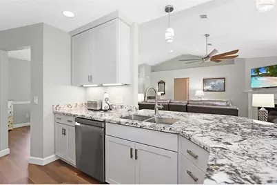 1170 Finch Dr, Gulf Breeze, FL 32563 - Photo 8