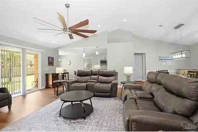 1170 Finch Dr, Gulf Breeze, FL 32563 - Photo 4