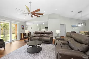 1170 Finch Dr, Gulf Breeze, FL 32563 - Photo 4