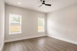 2192 N Wind Trace Rd, Navarre, FL 32566 - Photo 14