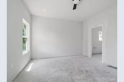2192 N Wind Trace Rd, Navarre, FL 32566 - Photo 16