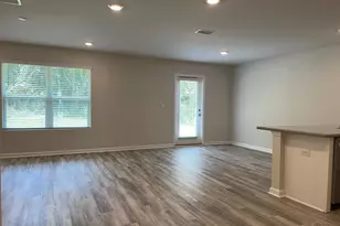 8665 Pathstone Blvd, Pensacola, FL 32526 - Photo 16